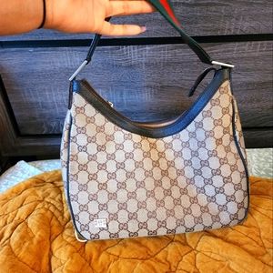 Authentic Vintage Gucci Shoulder Bag LARGE